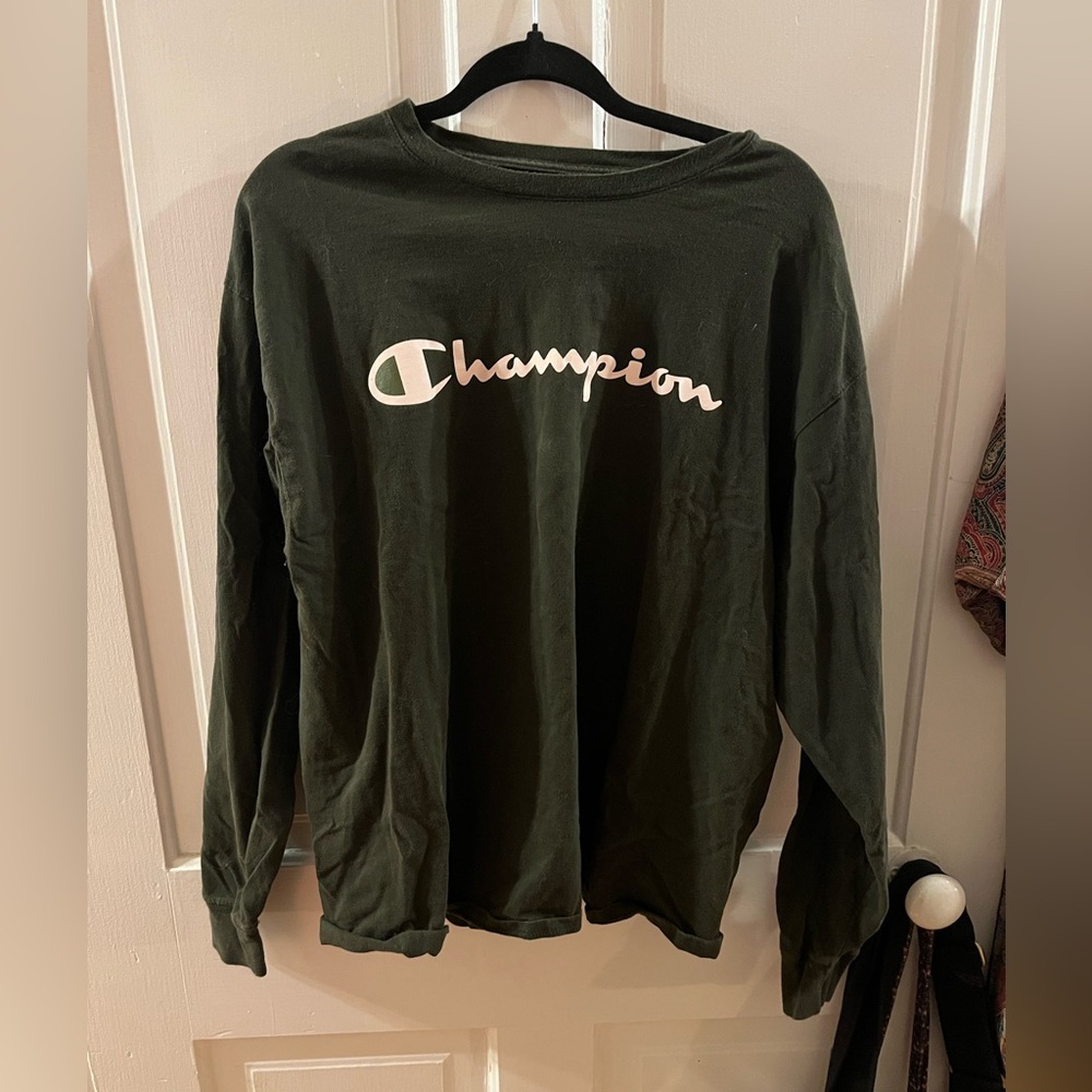 Green long sleeve Champion shirt size XL